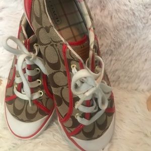 Coach tennis shoes size 9 1/2
